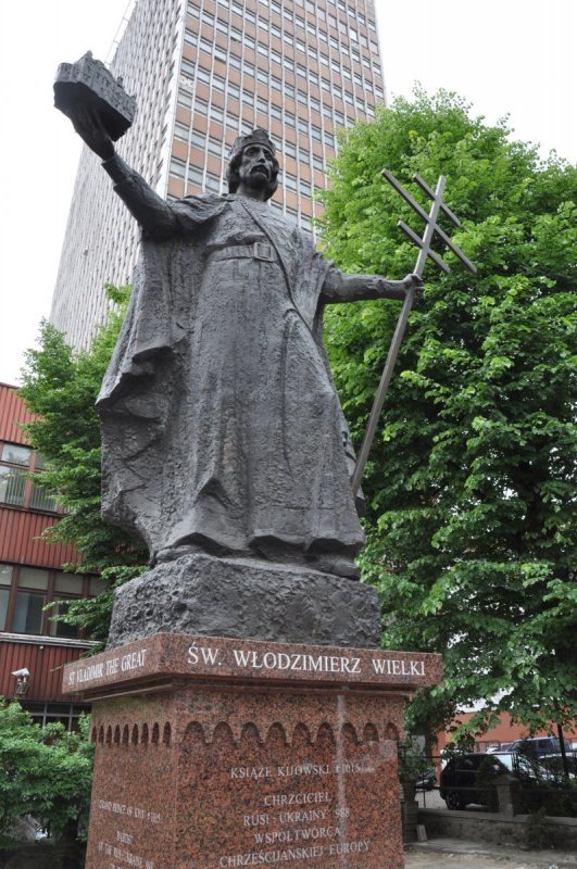 Памятник Владимиру Великому в Гданьске