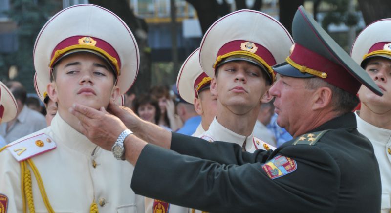 Нужен ли Одессе военный парад?