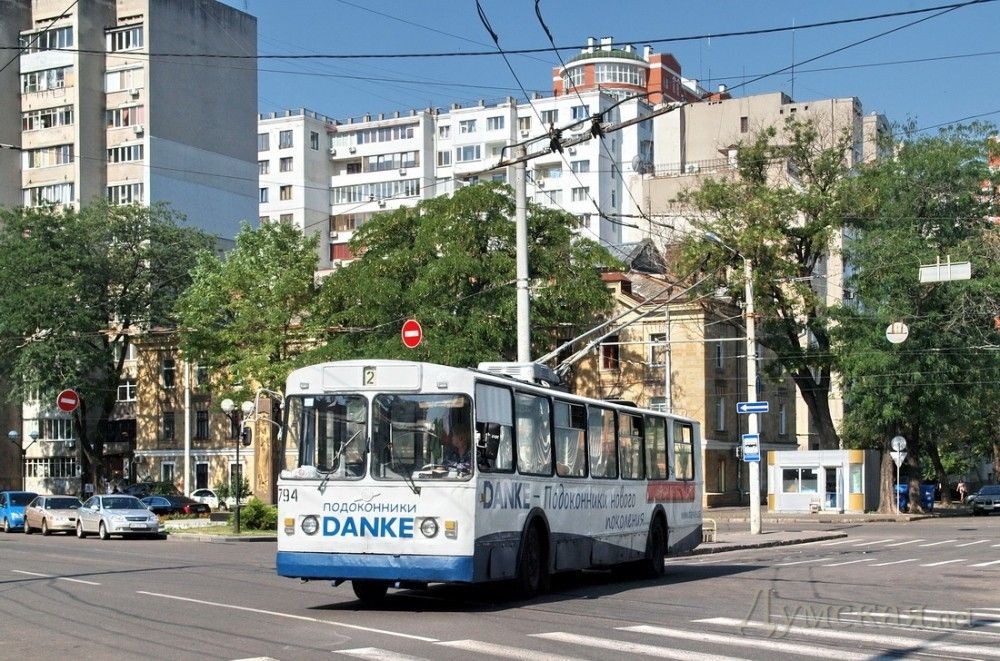 На одесские маршруты возвращаются старый троллейбусы