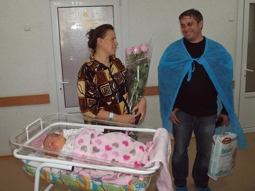 Женщина родила 10 детей. Курск 10 детей родилось. Многодетная мать в роддоме. Женщина родила 10 детей в Курске.