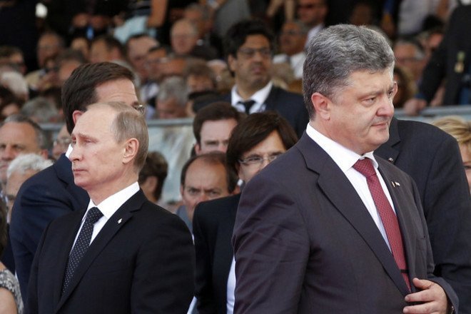 Порошенко рассказал о недоверии Путину и настоящей войне с Россией