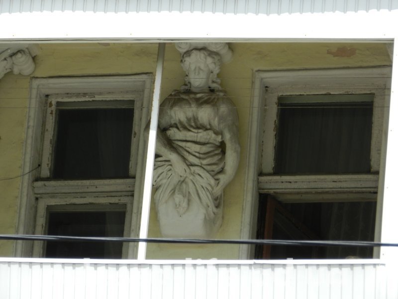 В Одессе «прихватизировали» статую (ФОТО)