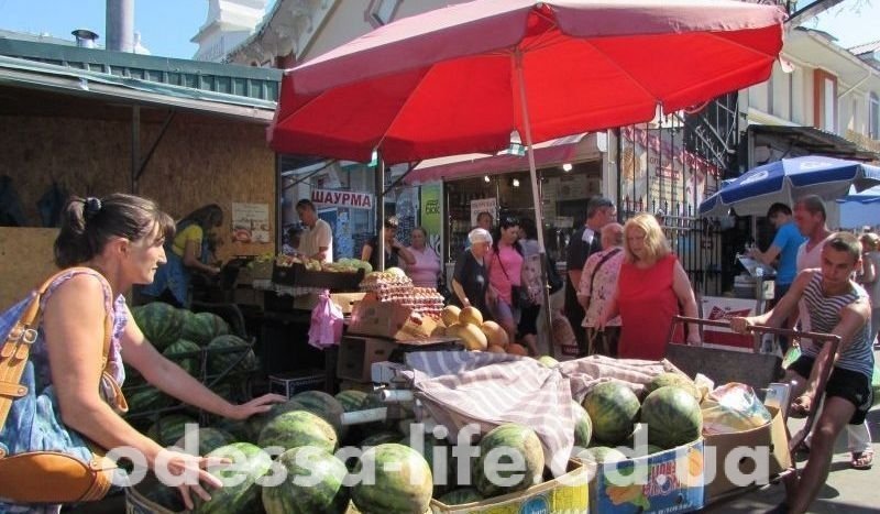 Ягодный сезон: какие арбузы продают на одесских прилавках?