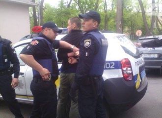 В Одессе задержали «азовца» — сорвал с провокатора георгиевскую ленточку (ФОТО; ОБНОВЛЕНО)