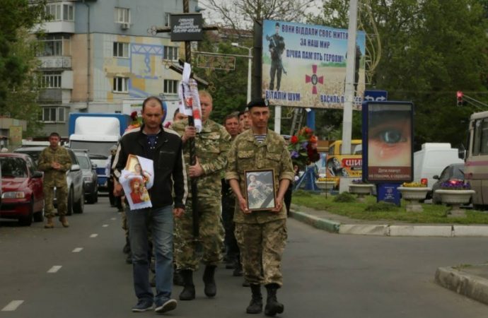 В Черноморске за неделю простились с двумя погибшими бойцами АТО (ФОТО)