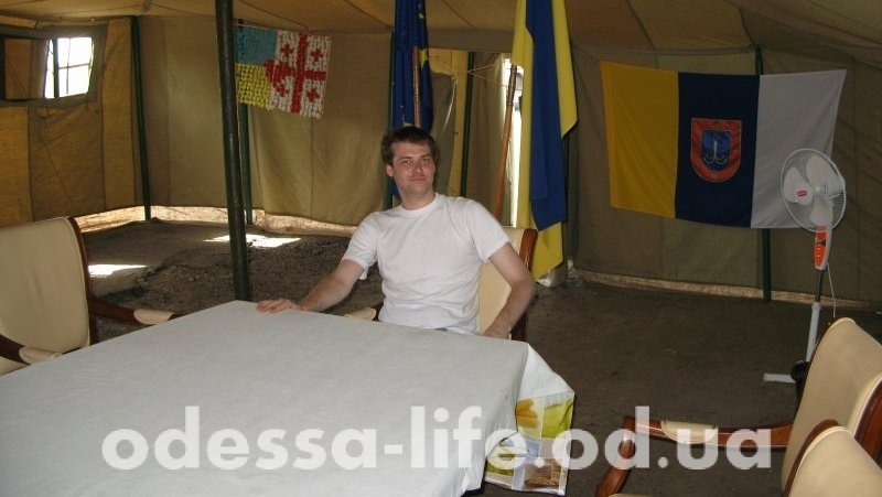 В палатке Саакашвили (ФОТОРЕПОРТАЖ)