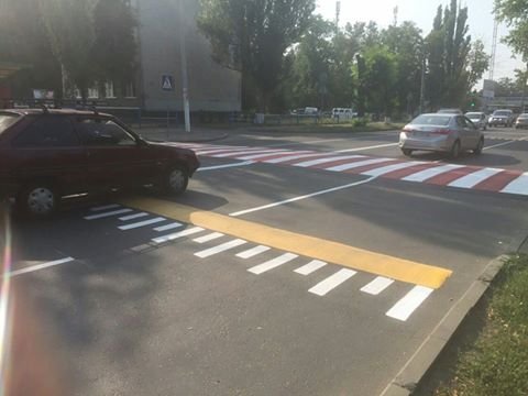 Уникальный и первый в стране пешеходный переход построили в Одессе