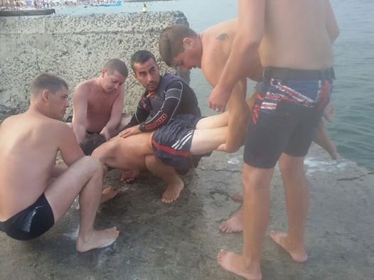 На одесском пляже спасли пьяного ныряльщика (ФОТО)