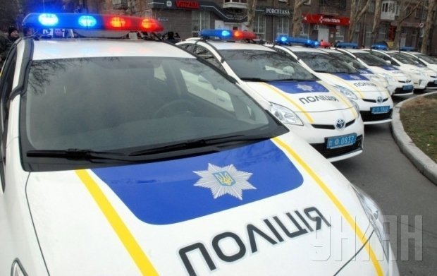 Провокаторы напали на Управление патрульной полиции Одессы