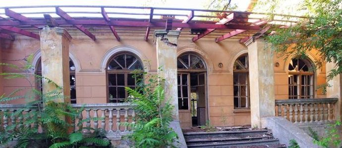 Последние дни старинной противотуберкулезной больницы в Одессе (ФОТО)