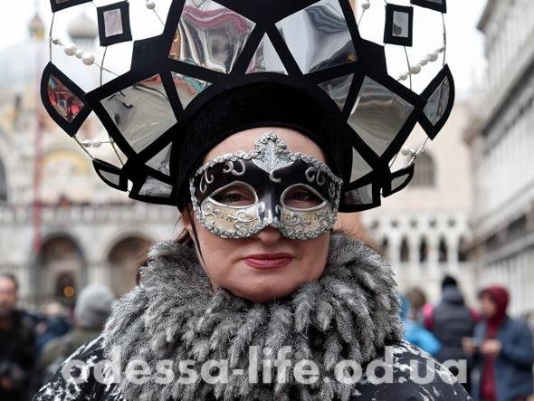 Костюм одесситки покорил Венецианский карнавал