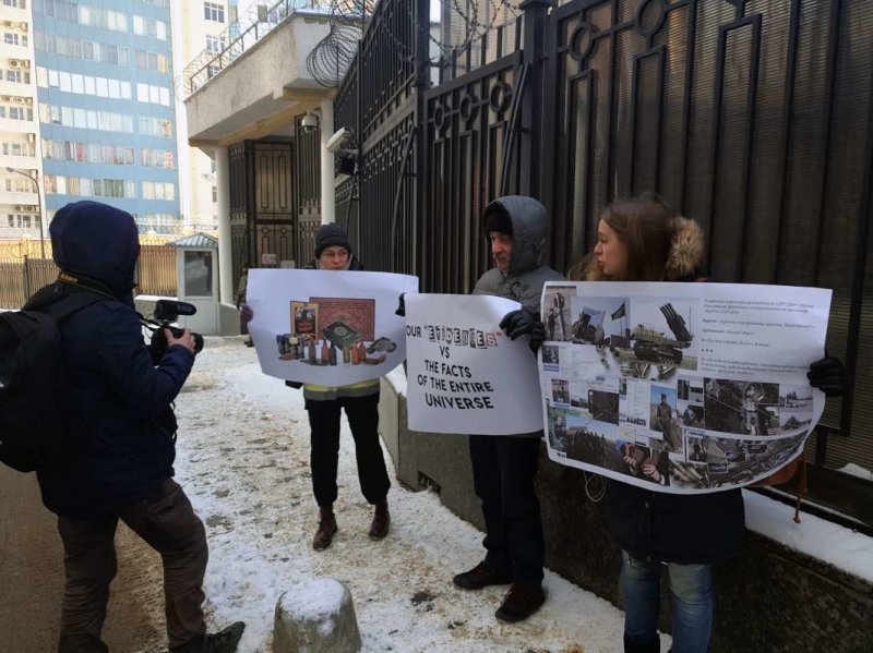 Одесситы поддержали политзаключенных акцией протеста (ФОТО)