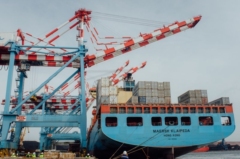 Контейнерный терминал ТИС принял первое судно нового сервиса Maersk (ФОТО, ВИДЕО)