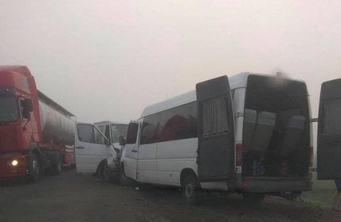 Авария в Одесской области: пострадали 10 пассажиров (ФОТО)