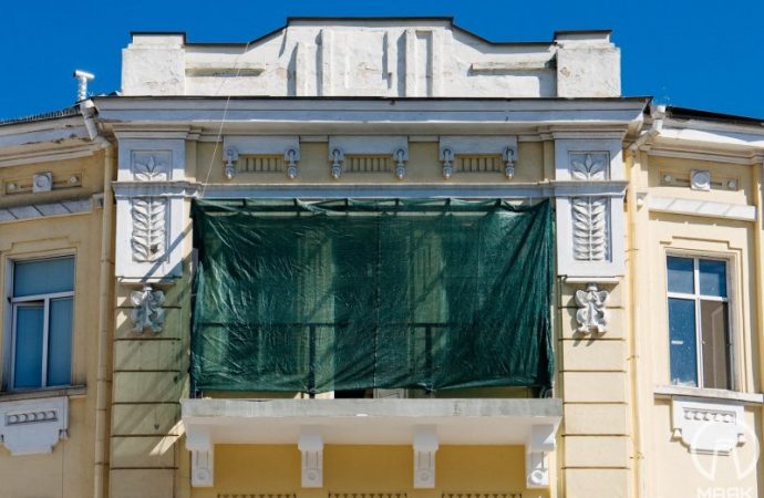 Пристройка балкона в доме Торичелли на Греческой площади остановлена