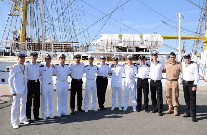 Институт военно-морских сил направил курсантов из Одессы проходить практику на иностранных кораблях (ФОТО)
