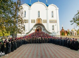 Одесские священнослужители высказали свое мнение о Томосе и автокефалии во время тайного голосования