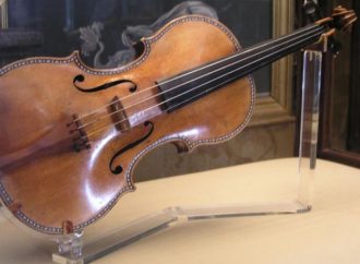 Как «под заказ» украли скрипку Страдивари, подаренную Давиду Ойстраху королевой Бельгии