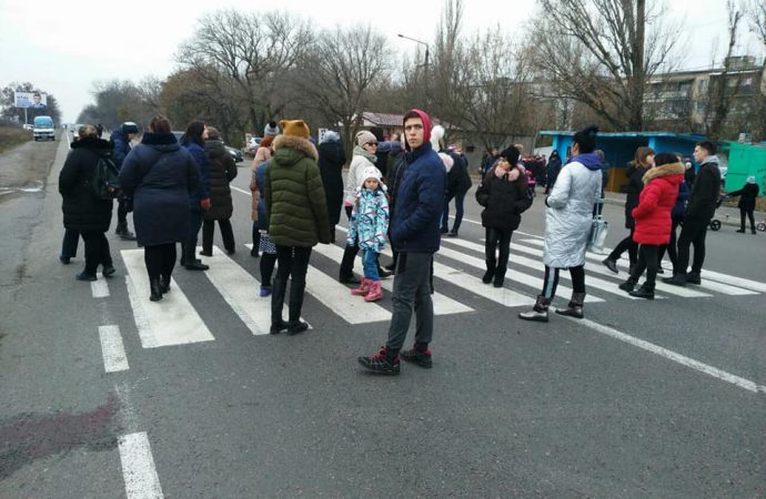 Жители пригорода Одессы после смертельного ДТП перекрыли оживленную трассу