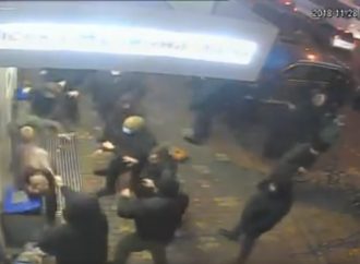 Люди в масках атаковали в Одессе лидера одной из политсил (ВИДЕО)