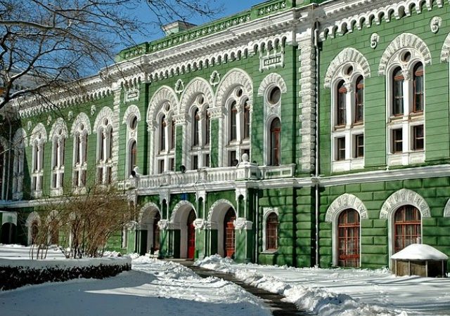 Два месяца зимних каникул ожидают студентов одесских вузов