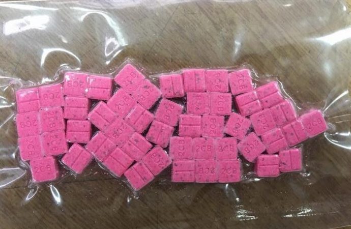 «Розовые пилюли из Амстердама»: СБУ перекрыла канал продажи психотропов одесским студентам