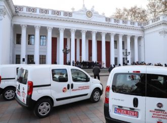 Еще 18 новых машин «неотложки» закупят в Одессе