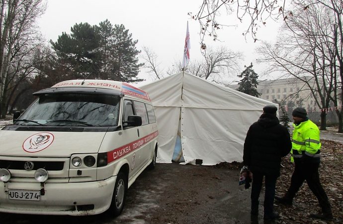 Одесская «милосердная палатка» приняла первых «поселенцев»