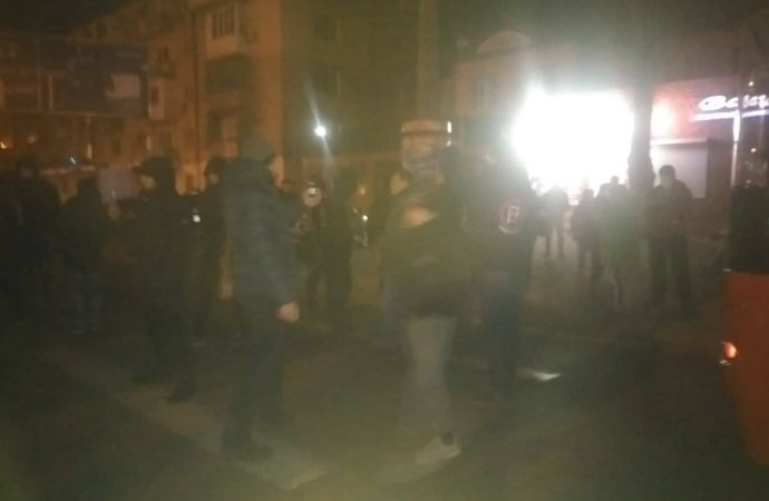 Протест против казино: активисты перекрыли Люстдорфскую дорогу