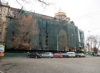 Знаменитый одесский дом снова будут реставрировать