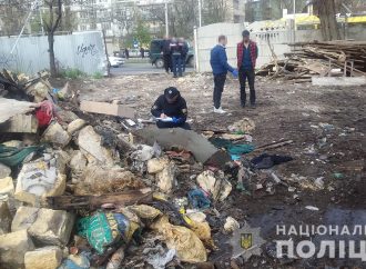 В Одессе обнаружили обгоревшее тело мужчины: его просят опознать по кольцу