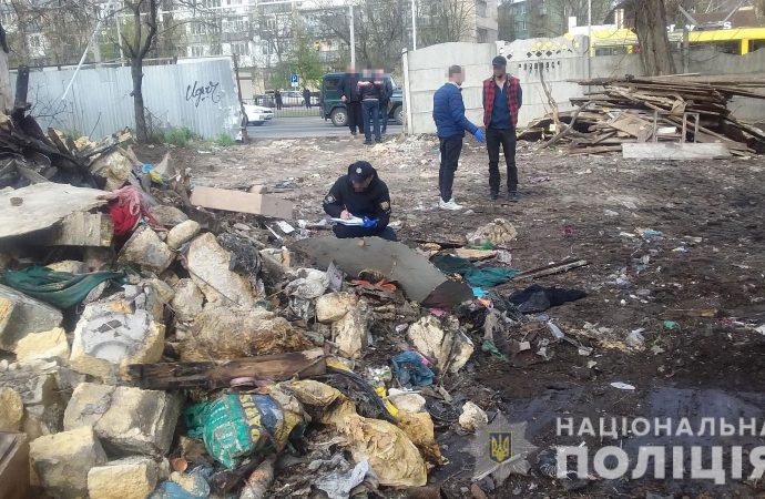 В Одессе обнаружили обгоревшее тело мужчины: его просят опознать по кольцу