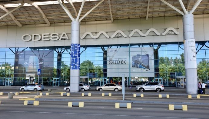 Одеський аеропорт перевів до нового терміналу всі рейси SkyUp