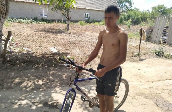 Поїхав у пошуках роботи: на Одещині поліція знайшла хлопця, який тиждень не з’являвся вдома