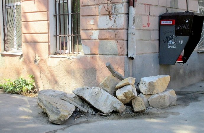 Как в Одессе поживает пострадавший дом на углу Пастера и Конной?