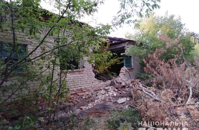 Постраждала дитина: на Одещині обвалилася стеля аварійної будівлі, де гралися діти