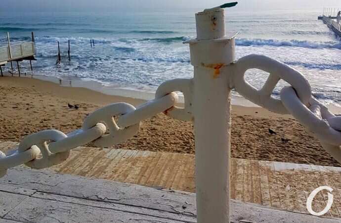 Морская вода не соответствует нормам только на пляже в Лузановке