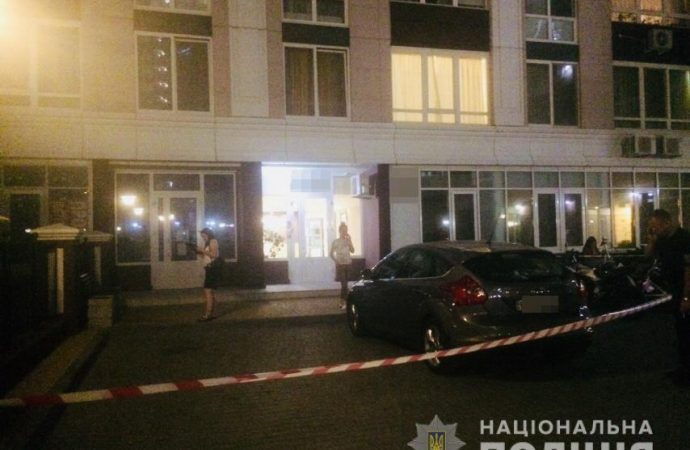 Трагедия в Одессе: ребенок выпал из окна 10-го этажа