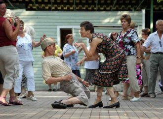 Дискотека «для тех, кому за…»: где в Одессе потанцевать людям солидного возраста