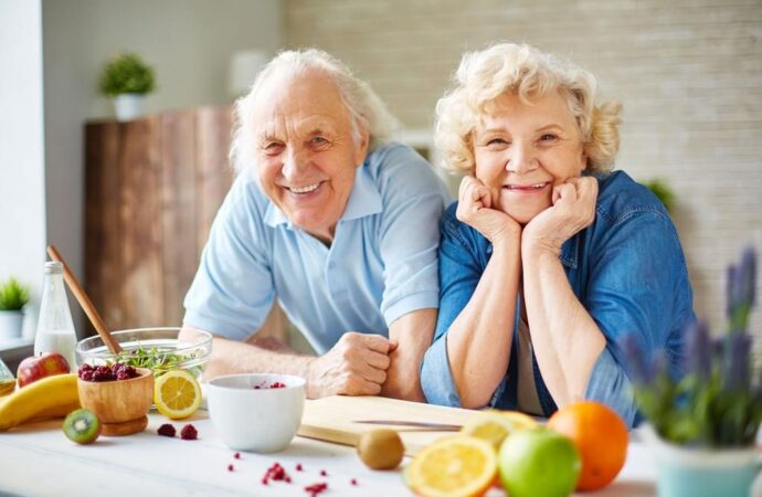 Как правильно питаться в пожилом возрасте?