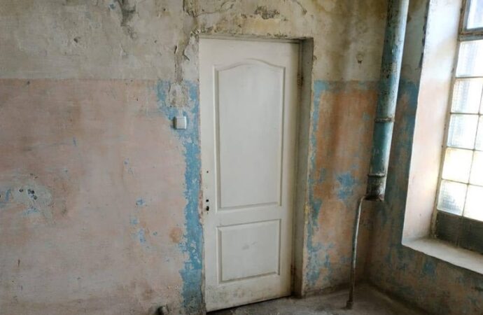 Розбита підлога та грибок на стінах: на Одещині перевірили умови у СІЗО та колоніях