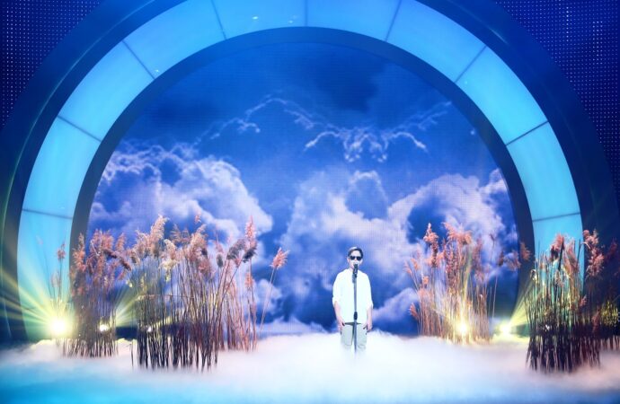 Даниил Хачатуров певец