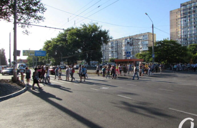 Протесты одесситов на улице Глушко дали результат: разрешение на строительство высотки отменили