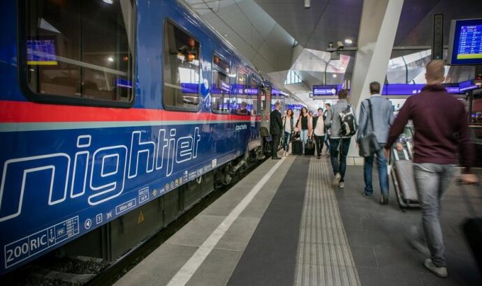 Австрия запускает поезд в Польшу с пересадкой во Львов и Одессу