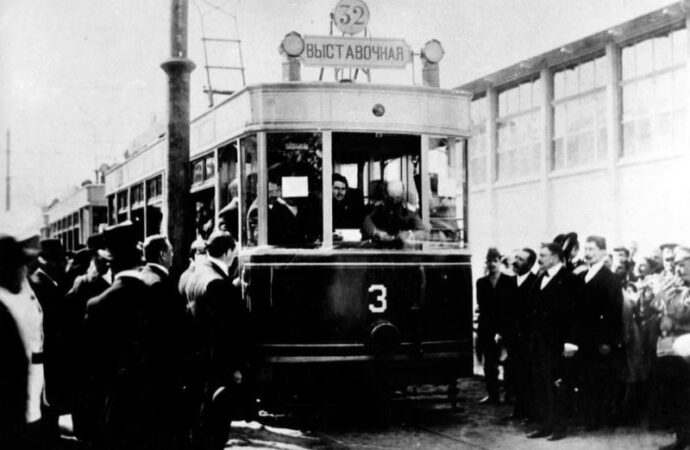 Первый электрический трамвай в Одессе запустили 109 лет назад