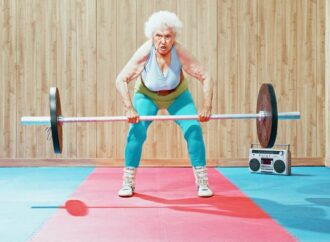 Чтобы душа и тело оставались молодыми: какие виды спорта полезны пожилым людям