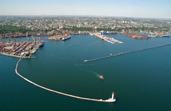 Неефективний менеджмент: на Одещині звільнили директорів трьох портів