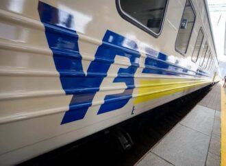 Влітку Одеська залізниця перевезла майже півтора мільйона пасажирів