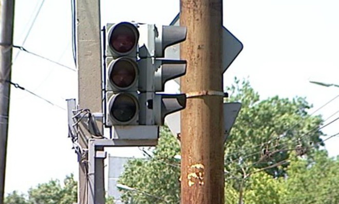На оживленных перекрестках в Одессе на полдня отключили светофоры