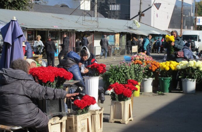 Куда подевались «привозные» цветы в Одессе?